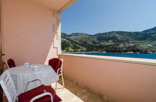 Trstenik Apartment | Apartments Bezek