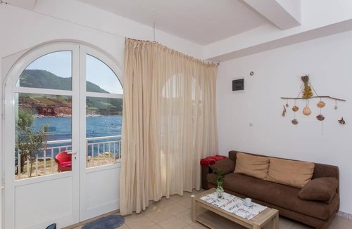 Trstenik Apartment | Apartments Bezek