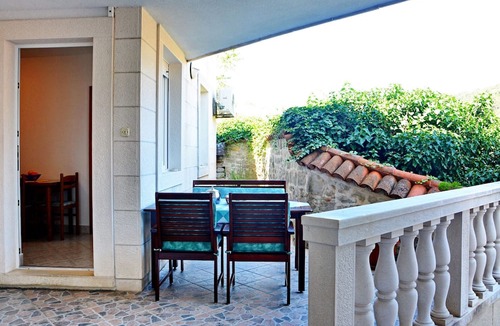 Pucisca Apartment | Apartments Tonka