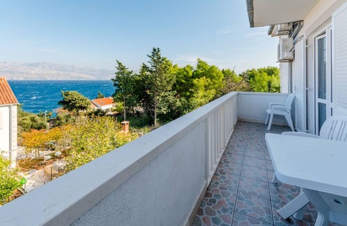 Splitska Apartment | Villa Stella
