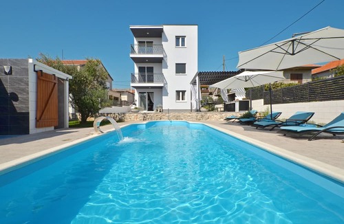 Seget Donji Apartment | VILLA BAMBOLA with private hydromassage heated pool and jacuzzi, for up to 8