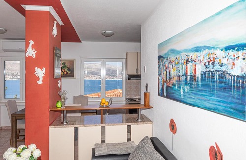 Okrug Donji Apartment | 4 bedroom amazing apartment in Okrug Donji