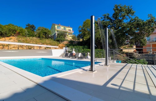 Zurkovo Apartment | Amazing apartment in Kostrena with swimming pool