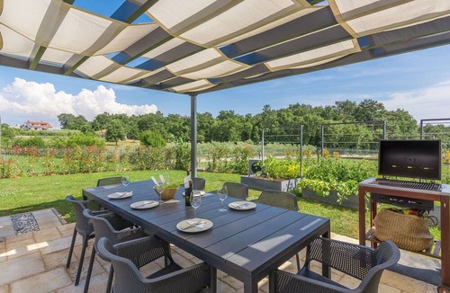 Buzinija Villa | Stunning private villa with WIFI, A/C, private pool, hot tub, TV, patio, panoramic view, parking