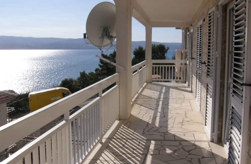 Duce Apartment | Apartment in Duće with Seaview, Balcony, Air condition, WIFI (900-1)