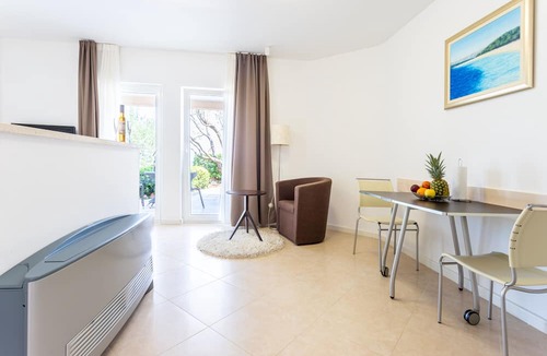Splitska Apartment | Vila Keti