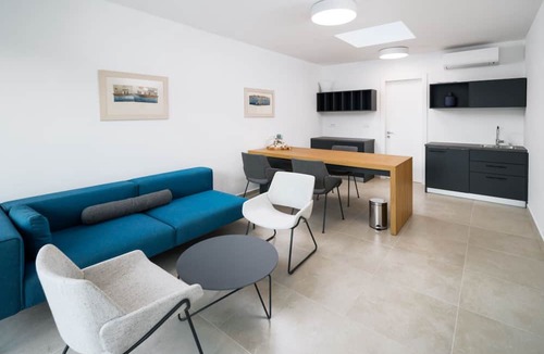 Slatine Apartment | Acadia Beach Villas & Apartments, Slatine