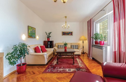 Zurkovo Apartment | Gorgeous apartment in Kostrena with WiFi