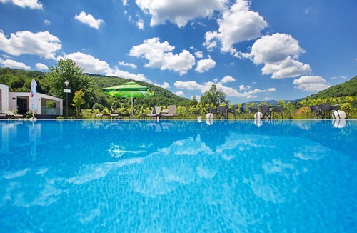Smoljanac RV Rental | Mobile Homes Camping Plitvice