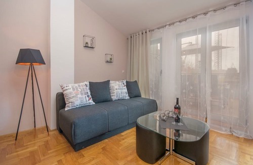 Pula Apartment | Apartment in city center with sea view
