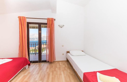 Okrug Donji Apartment | 1 bedroom amazing apartment in Okrug Donji