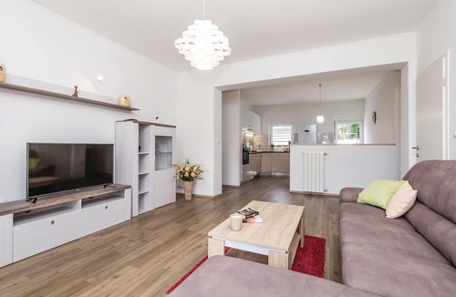 Jusici Apartment | 3 bedroom lovely apartment in Jurdani