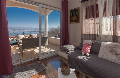 Opric Apartment | Luxury Apartment in Beautiful Villa Emily With Amazing Sea view