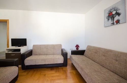 Malinska-Dubasnica Apartment | Apartments Dunja