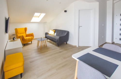 Sveti Filip i Jakov Apartment | Apartments and Room Danijel