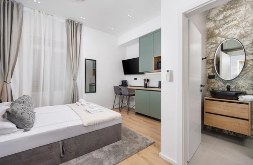 Rijeka Apartment | Marvie Apartments
