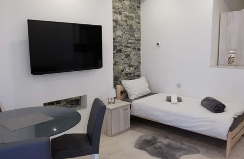 Pozega Apartment | Apartments Ro Ma