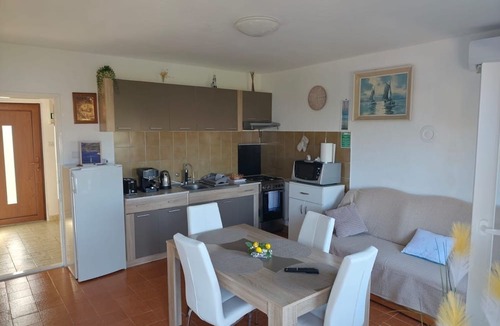 Prizna Apartment | One bedroom apartment with balcony and sea view Prizna, Senj (A-27894-a)