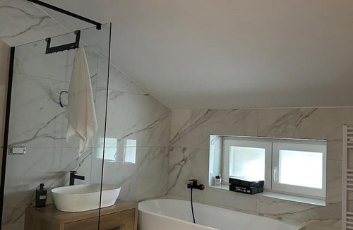 Duga Resa Apartment | Three bedroom apartment with terrace Duga Resa, Karlovac (A-22147-a)
