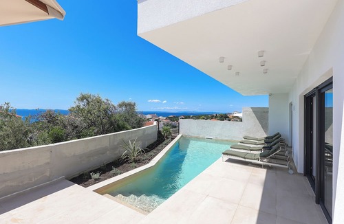 Jakisnica Villa | Luxury villas Sunrise & Sunset