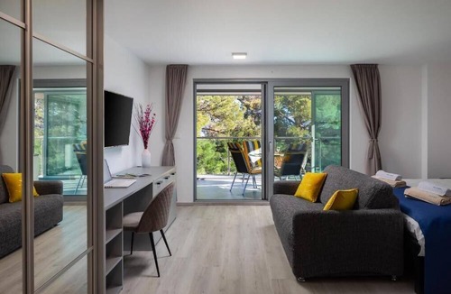 Bol Apartment | VILLA AQUA - Adults Only