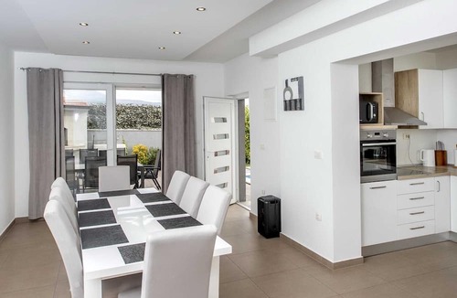 Stobrec Apartment | Apartment Villa Andelka with Swimming Pool