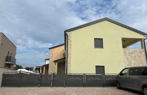 Krnica House | Holiday Homes Basilica
