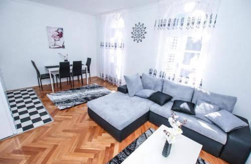City Center Apartment | Apartments Old Town