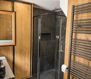 Ljubno Villa | Millstone Retreat