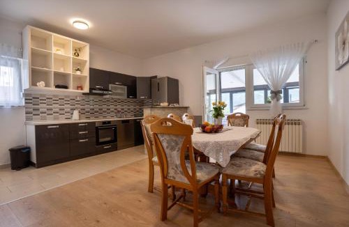 Otocac Apartment | Guesthouse Viktorija Flat - Exskluziv apartman
