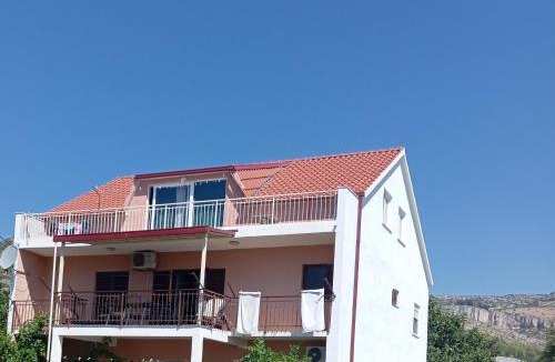 Seget Donji Apartment | Apartment Luka