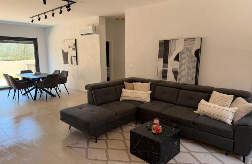 Borik Apartment | LVV Residence