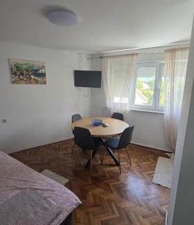 Cove Parja Apartment | Studio apartman ADA