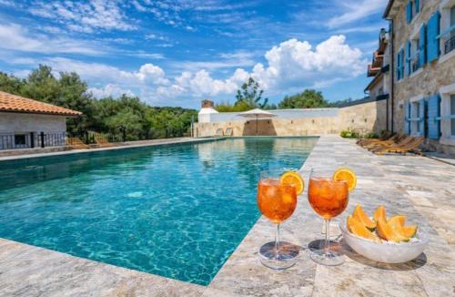 Mundanije Villa | Deluxe Nature Resort Galovi Dvori