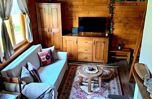 Dreznik Grad Apartment | Lorraine's cabin Plitvice