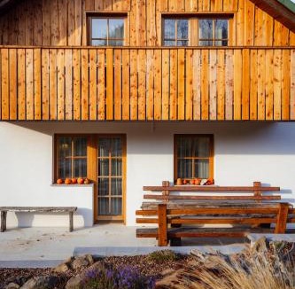 Rogaska Slatina House | Posestvo Strnad - Boč Wellness Retreat