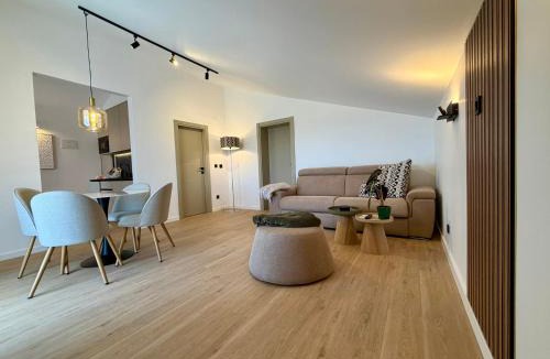 Dajla Apartment | Villa Tina Luxury Suite Newly Renovated 2026