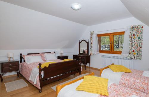 Udbina House | Secluded house with a parking space Korenica, Plitvice - 25959