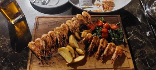 Selce House | SEA HOUSE pool & jacuzzi, bikes, SUP - PRIVILEGE POINT camping & villas