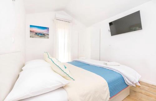 Duce Apartment | Apartments Mir