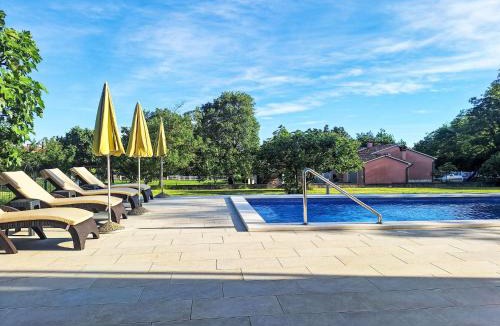 Vinez House | Holiday Home Marina by Interhome