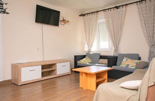 Tkon Apartment | Apartment Marin