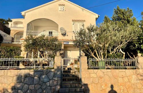 Cesarica Apartment | Apartman Grospic