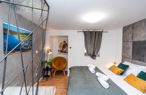 Trinajstici Apartment | Holiday Home Fiori