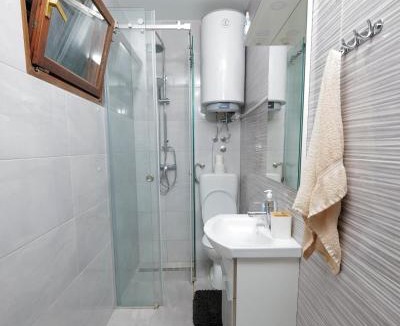 Drnje House | Kuća za odmor Na jezeru, Šoderica - Fenced Yard & Pet friendly holidayhouse