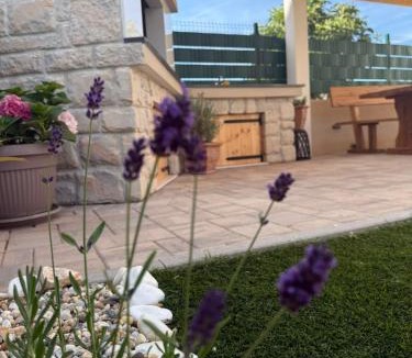 Brodarica Apartment | Apartmani la Barquera