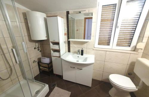 Slatine Apartment | Apartments Jelica