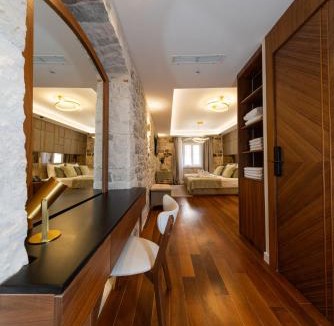 Omis Hotel | Hotel Corsaro