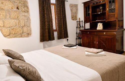 Cove Tri Zala (Zrnovo) Apartment | One-Bedroom Apartment in the Heart of Korčula