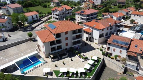 Porat Apartment | Villa Aria